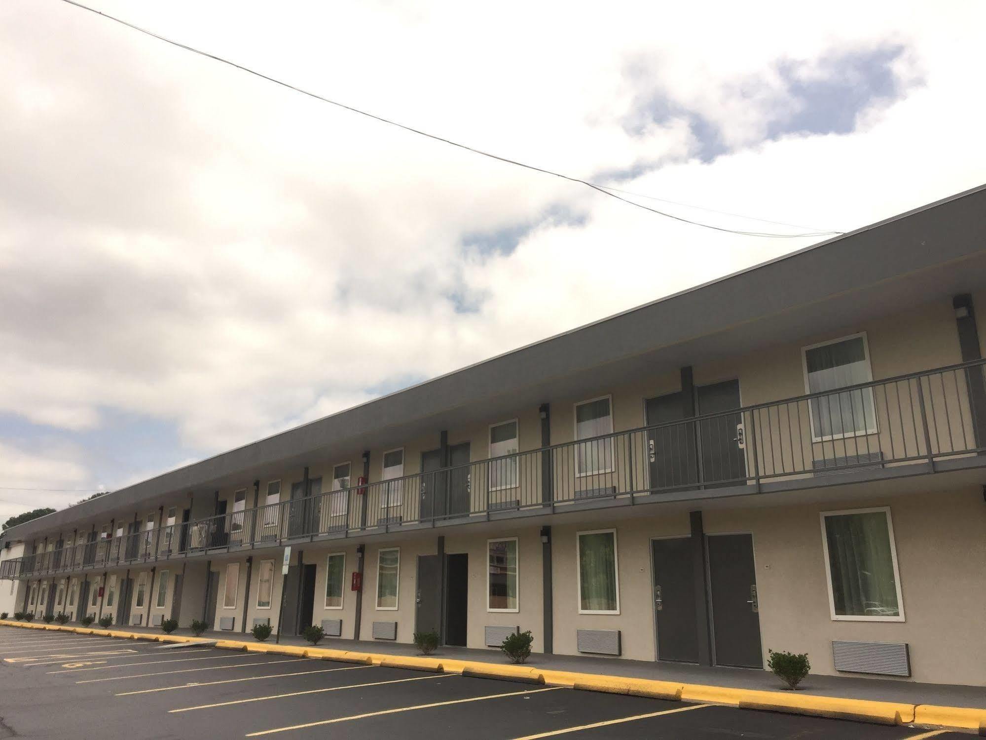 Hotel Quality & Area